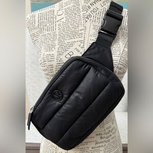 Lululemon BLACK Everywhere Wunder Puff Belt Bag Large 2L Crossbody Fanny Pack